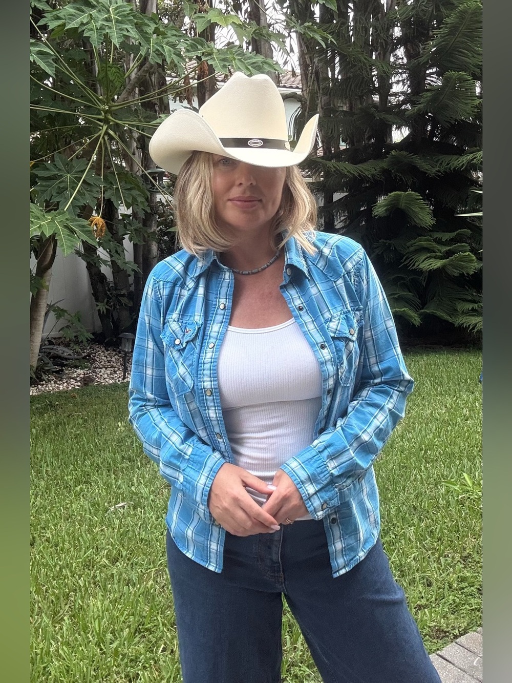 Hollister California Women’s Plaid Western Pearl Snap Shirt Blue Size S - Picture 2 of 3